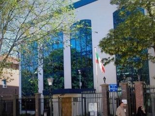 هلند دو نفر از کارکنان سفارت ایران را اخراج کرد