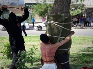 عفو بین‌الملل 'شلاق زدن مرد ایرانی به جرم شرابخواری در نوجوانی' را محکوم کرد