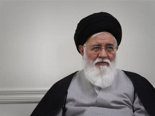 علم الهدی: ایجاد دانشگاه برای جدایی علم از دین بود/ قبل از دانشگاه دانشمندان بزرگ از حوزه بودند