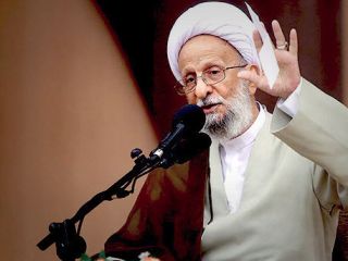 مصباح یزدی: امروز اگر ما با دشمنی روبه‌رو هستیم، دشمن اسلام است، نه دشمن ایران!