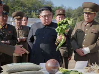 کیم جونگ-اون برای اولین بار مسئولان دولتی را سرزنش کرد