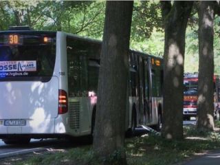 مهاجمی با چاقو مسافران یک اتوبوس در آلمان را مجروح کرد