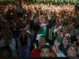 یکی از شاکیان استاندار تهران: نگاه کردن به مرد نیمه برهنه اشکال دارد