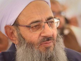 مولوی عبدالحمید: از سفر به قطر برای دیدار خویشاوندانم منع شدم