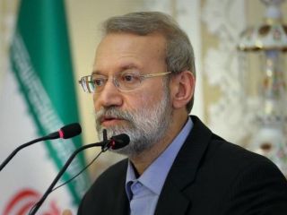 لاریجانی در مورد فشارهای اقتصادی: به نظر می‌رسد وارد مرحله جدیدی شده‌ایم