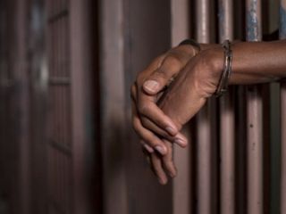 حبس مردان به خاطر مهریه های ۲۰ سکه ای