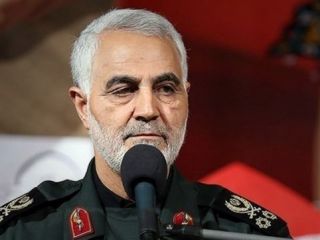 سردار  سلیمانی به ترامپ: شما تا امروز چه غلطی کردید که برای ما خط‌ونشان می‌کشید؟ من حریف تو هستم، نیروی قدس حریف شماست + ویدیو