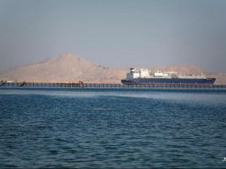 صادرات نفت عربستان از تنگه باب‌المندب متوقف شد