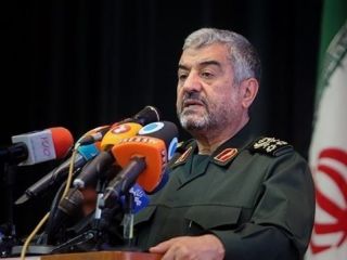 سرلشکر جعفری: تهدیدات نظامی دشمنان جمهوری اسلامی توخالی و واهی است