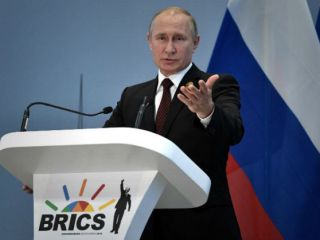 دعوت پوتین از ترامپ برای گفت‌وگو در مسکو درباره ایران و سوریه