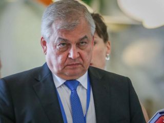 «عقب‌نشینی» نیروهای ایرانی از حوالی بلندی‌های جولان در سوریه