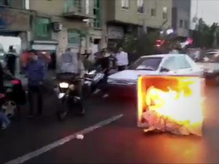 تظاهرات اعتراضی به تهران کشیده شد