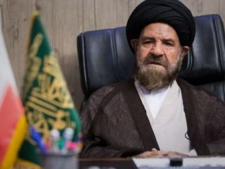 نماینده خبرگان: اگر ترامپ خواست برای مذاکره به تهران بیاید او را بپذیریم