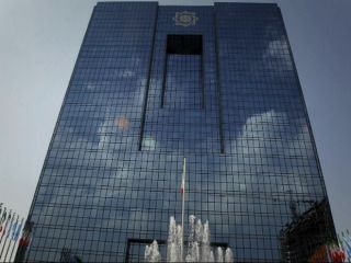 برکناری معاون ارزی؛ اصرار رسانه‌ها و انکار بانک مرکزی