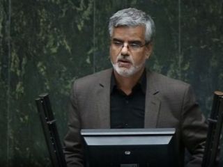 محمود صادقی: قاضی که با مال حرام ارتزاق می‌کند می‌تواند به عدالت حکم دهد؟