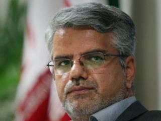 انتقاد صادقی از «تبعیت» عراق از تحریم‌های آمریکا علیه ایران