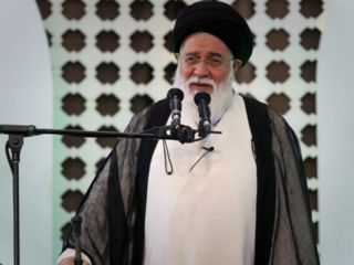 علم الهدی : رفتید و مذاکره کردید؛ دلار سه هزار تومان را ده هزار تومان کردید، بازهم می‌خواهید مذاکره کنید؟