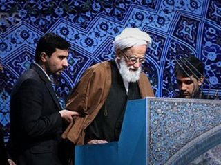 مخالفت شدید امامان جمعه تهران و مشهد با مذاکره با آمریکا