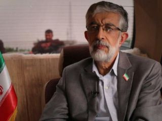 حداد عادل به اعتراض رضا پهلوی درباره خزر پاسخ داد