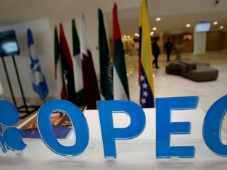 ایران: هیچ عضوی از اوپک نمی تواند سهمیه صادرات نفت ما را بگیرد