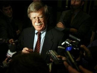 قاسمی در پاسخ به بولتون: کافر همه را به کیش خود ‌می‌خواند