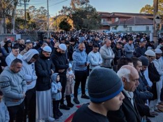 هزاران نفر در استرالیا نماز باران خواندند