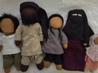 «سلفی‌ها در آلمان برای تاثیرگذاری بر کودکان عروسک می‌سازند»