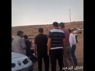 کتک زدن مامور پلیس راهور توسط راننده لندکروزی که در تعقیب و گریز اتوموبیلش چپ می کند!