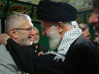 مداح نزدیک به آیت الله خامنه‌ای، روحانی و هاشمی رفسنجانی را 'خائن' خواند