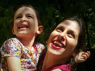 نازنین زاغری، شهروند ایرانی- بریتانیایی، دوباره به زندان بازگشت