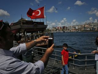 لیر ترکیه ۳۸ درصد ارزش خود را از ابتدای سال از دست داده است