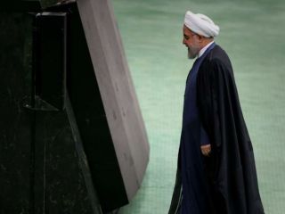 نمایندگان تنها از یک پاسخ روحانی قانع‌ شدند