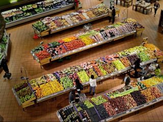 بحران معیشت؛ با دستمزد روزانه کارگر ایرانی در اروپا چه می‌توان خرید؟