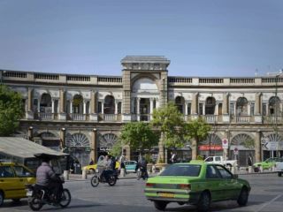 میدل ایست آی: بحران ریال در ایران؛ پرداخت اجاره خانه با سکه طلا