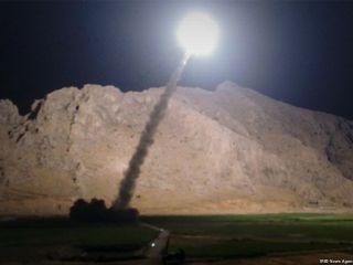 تصاویر جدید از تاسیسات موشکی زمین به زمین ایران در سوریه خبر می‌دهد