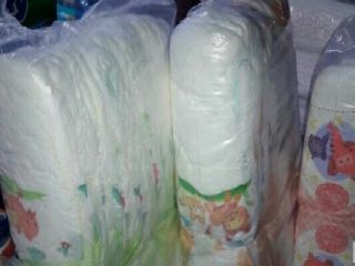 واکنش مردم به خبر کشف انبار پوشک بچه: نداشتن شرف یعنی این!