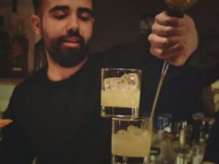 جنگ سوریه: تاجری که چندین میکده در دمشق باز کرده