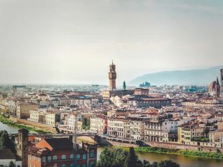 اگر در خیابان‌های این شهر غذا بخورید ۵۸۰ دلار جریمه می‌شوید