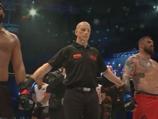 امیر علی‌اکبری: تا صبح در بیمارستان بودم/ شاید به مبارزه با واخایف روس نرسم