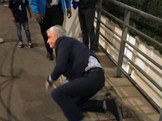 نقش بر زمین شدن مورینیو در ومبلی