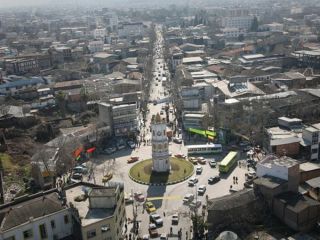 بازداشت سه گردشگر خارجی به اتهام رابطه جنسی با دو زن در عباس‌آباد