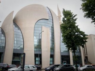 اردوغان مسجد اعظم ترک‌تبارهای آلمان را افتتاح می‌کند