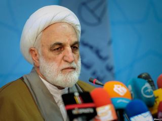 اژه ای خبر داد : سیف ممنوع الخروج است