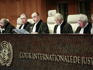 رای دیوان لاهه به نفع ایران: تحریم‌ها به کالاهای اساسی یا ایمنی پروازها لطمه نزند