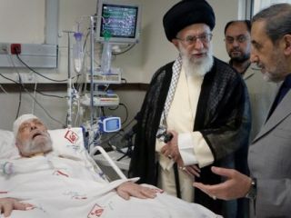 لندن، سوییس، آلمان؛ آخوندها برای درمان کجا می‌روند؟