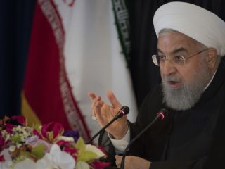 روحانی:‌ توقع از دولت باید متناسب با شرایط غیرعادی فعلی باشد