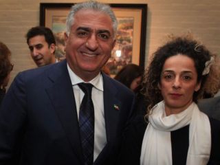 دیدار مسیح علی نژاد و رضا پهلوی در دانشگاه جورج‌تان