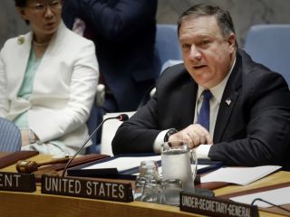 جلسه شورای امنیت در مورد آزمایش موشکی ایران با حضور مایک پمپئو ، وزیر خارجه آمریکا