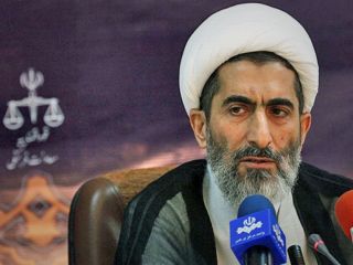 معاون قوه قضائیه: ظریف برای پولشویی سندی ارایه نکند به کشور اتهام زده‌ است