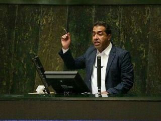 واکنش نماینده‌ مجلس به انتشار فیلم توهین‌اش به یک کارمند